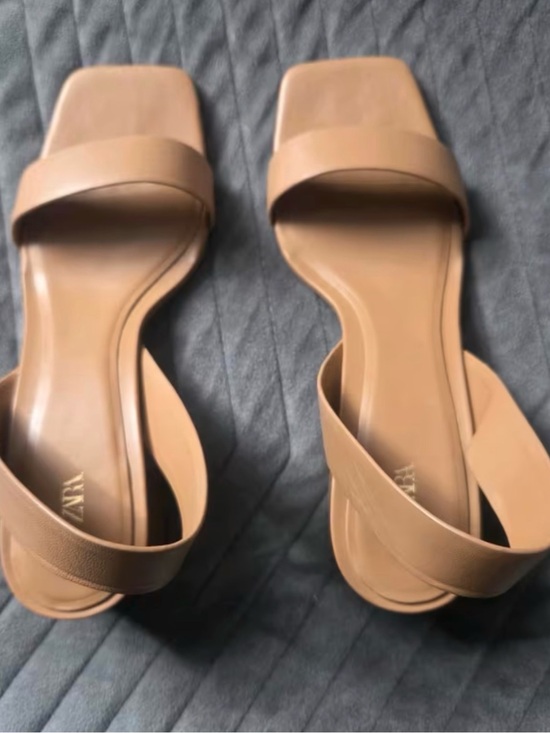 Zara Shoes - Zara Nude/Tan Square-Toe Slide Sandals